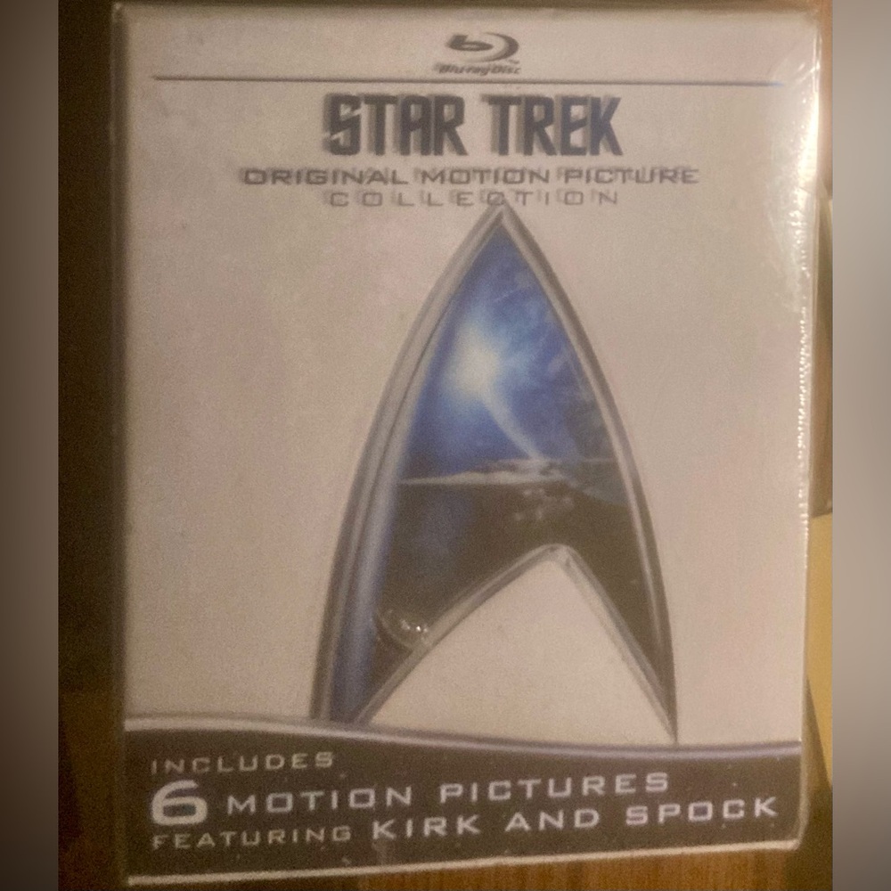 STAR TREK Motion Pictures 7-DVD Blu-Ray Set Brand New and Sealed